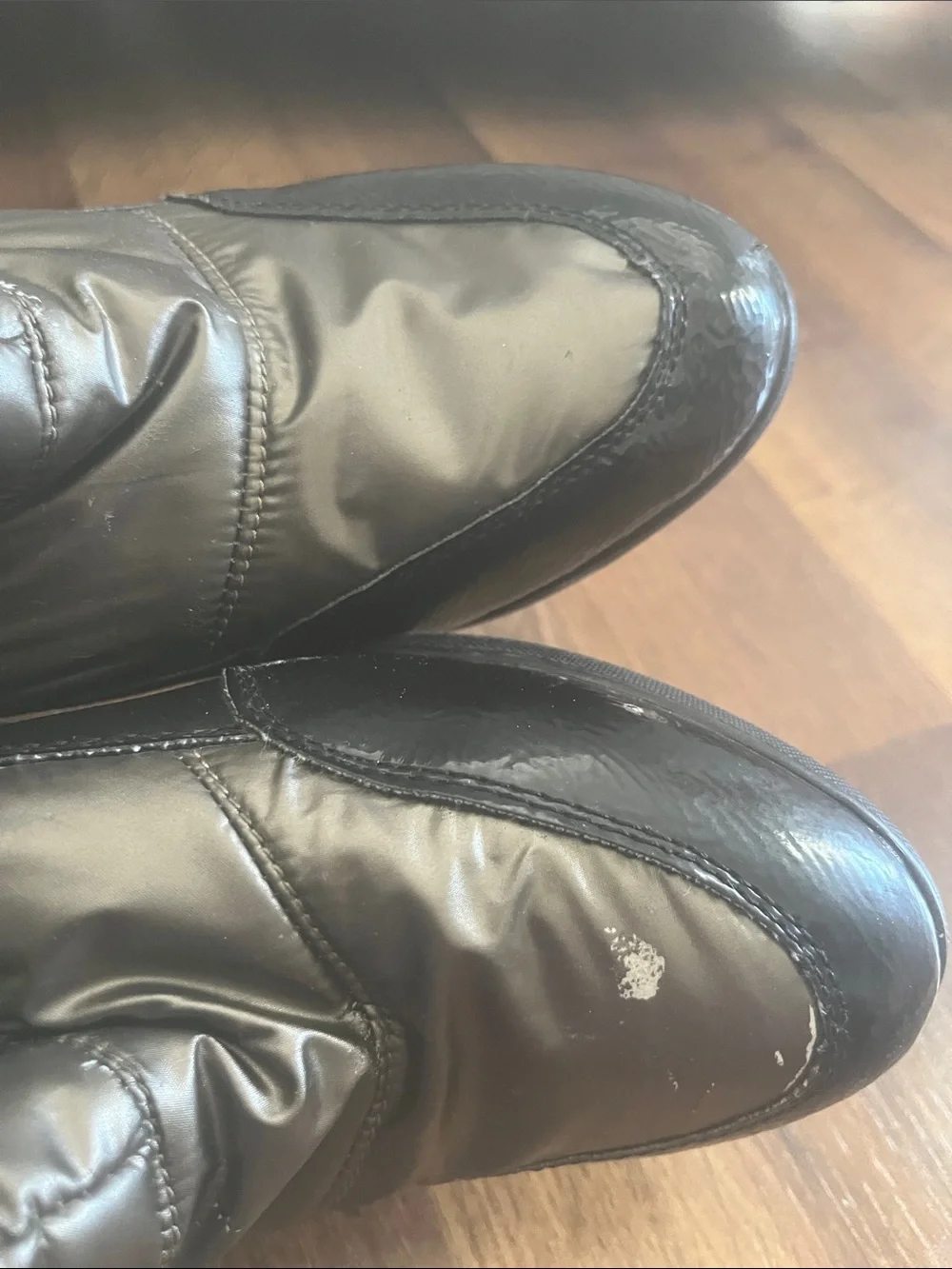 Cougar Gander Wedge Winter Boots Gunmetal Puffer and Black Patent Size 9